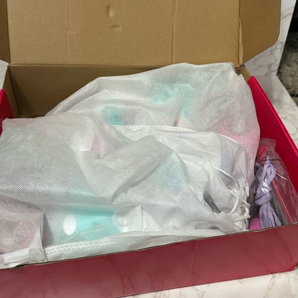 SULIFEEL Rainbow Unicorn 4 Size Adjustable Light up Roller Skates for Kids Small - Picture 6 of 7